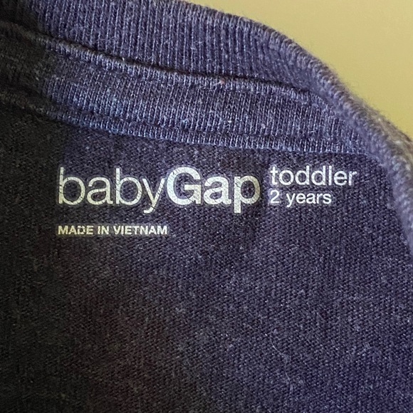 Gap Shirt Size 2T Boys Robot Space Surfing T Top Blue Short Sleeved Gapkids - Picture 10 of 12